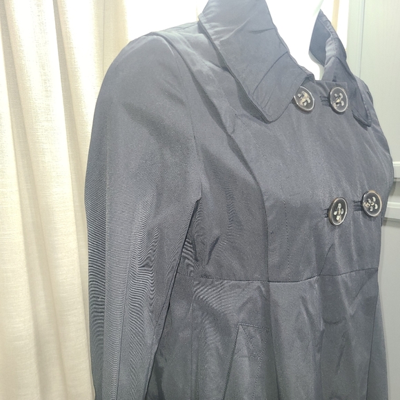 Express Coat - Picture 3 of 7